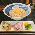 真 卓朗商店 - 巴醤油と地養卵のまぜそば（1200円）