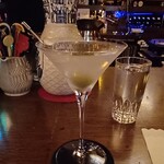 バー　スリーマティーニ - 