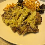 Brasserie 236 - たっぷり✨フレンチの王道ソース　カフェ・ド・パリ