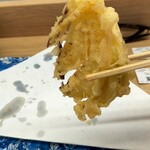 だるまの天ぷら定食 - あんまり天ぷらでタマネギは食べない