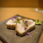 焼鳥 ひげぼうず - むね肉のタタキ