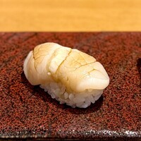 すし 堺 - ホタテ。