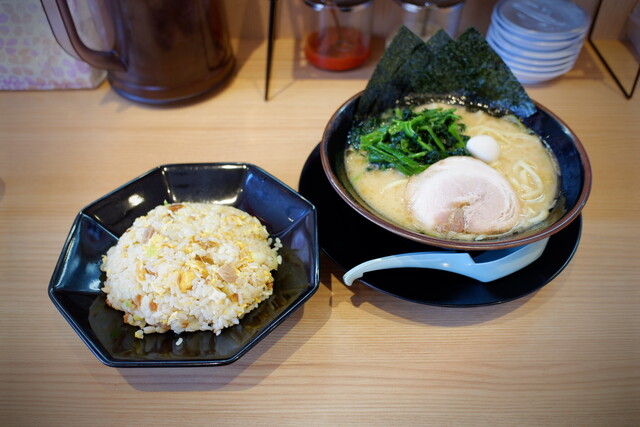 Yokohama Iekei Ramen Katana Toyoyama Ten