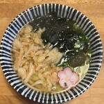 麺房てうち庵 - 庵うどん　　　495円(税込)
