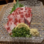 旬菜 さかなと酒 匠海 隠れ家 - とろ鯨　生姜ポン酢で最高♪