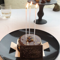 ベージュ アラン・デュカス 東京 - 