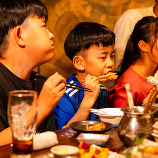 お子様連れでも安心してお食事を♪