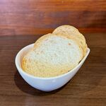 イタリアン酒場もふもふ - パスタは「追いパン」無料