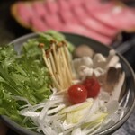 銀座 塒 - 野菜も食べやすいサイズにしてくれてます。