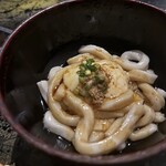 銀座 塒 - 伊勢うどん、釜揚げスタイルで出汁を使って作ってくださいました。
