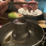 銀座 塒 - レア推奨でした！二種のお肉、どちらも美味しかったです。