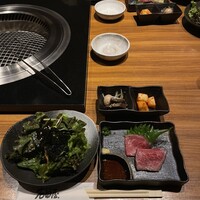 神戸牛焼肉 石田屋。Hanareの上 - 