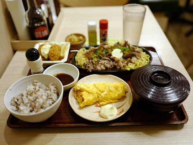 Yayoi Ken Shinjuku Ni Chome Ten