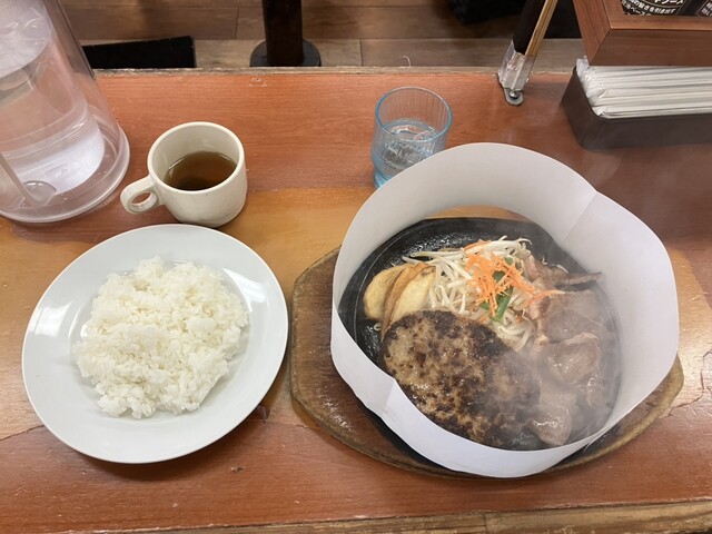 Steak House Teppan Bokujou Shinjuku Ten