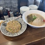 真麺 武蔵 - 料理写真: