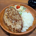 びっくりドンキー 岐阜六条店 - ガリバーレギュラーバーグディッシュ