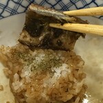 しげ吉 - 味変はご飯の上に山椒を掛けて食べるのがお作法