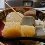 関西煮 理 - 最初のおまかせ盛り合わせ