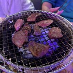 肉問屋直営 国産和牛焼肉 牛若丸 秋葉原店 - 