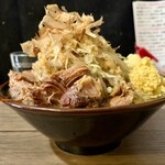 ラーメン専門 宮の森 - サイド
