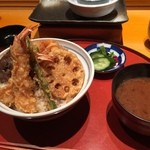 Nihombashi Tempura Uoshin - 特製天丼（1700円）