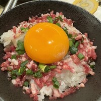 馬刺しと焼き鳥 グルマン三年坂 - 