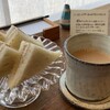 あわい読書室 - 紅茶のクリームサンドと、ホットカフェオレ¥600