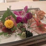 福鮨 - お造り：鮪の大トロ・赤身、蛸と吸盤、ボタン海老、帆立、縞鯵、小肌