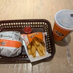 A&W 浦添パルコシティ店 - 