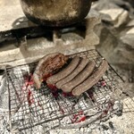 仙人小屋 - ツキノワグマのタン、キョンのソーセージ