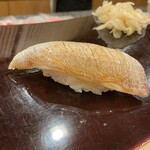 327491364 - カスゴ