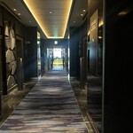 DINING & BAR TABLE 9 TOKYO - 