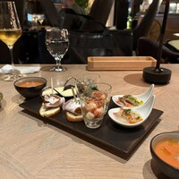 Jose Luis - ピンチョス盛り合わせと、ガスパチョ