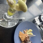 DINING & BAR TABLE 9 TOKYO - 