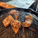 北海道ジンギスカン良夢 - 