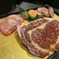 やきにく亭 六歌仙 新宿西口 小滝橋通り店 - 