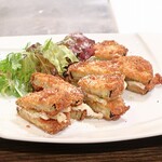 トリワイン ＰＩＫＯＳＨＨＨＵ - なすと鶏生ハムのカツレツ