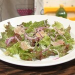 トリワイン ＰＩＫＯＳＨＨＨＵ - トリ生ハムサラダ