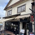 珊瑚礁 - レトルトカレーは幾度か食べたけど、来られる日がくるとは‼️