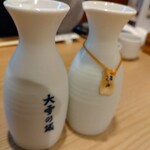 能登直送鮮魚 地酒とカワハギ きまっし 南八幡店 - 石川県の地酒を2種類オーダーして呑み比べをしました♪