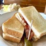 ハサミヤ - エルビスサンド