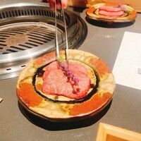 焼肉 展 - 