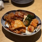 関本恭平 - キムチ盛り合わせ