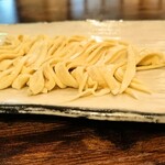 土の上の花 - 手打ち本葛入り生パスタ～九州産本葛、国産小麦。