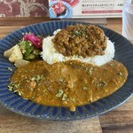 Curry & Bake - 2種あいがけカレー