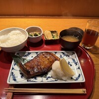 伊豆の旬 やんも 南青山店 - 