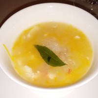 香桃 - ツバメの巣とかぼちゃのスープカレー風味