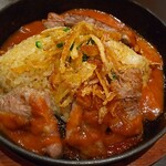 白雪ブルワリーレストラン長寿蔵 - ソースはたっぷりがうれしい