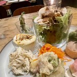 鉄鍋ビストロ＆ワイン デリカージュ - 