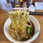 ラーメン ろたす - 麺リフト